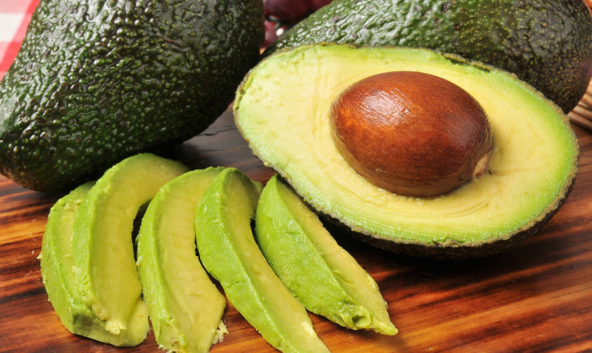 tratament cosmetic cu avocado