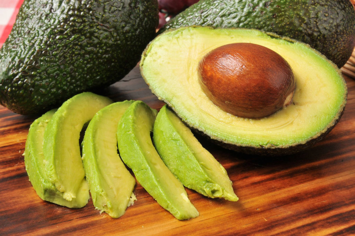 tratament-cosmetic-cu-avocado