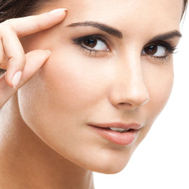 tatuaj cosmetic sprancene